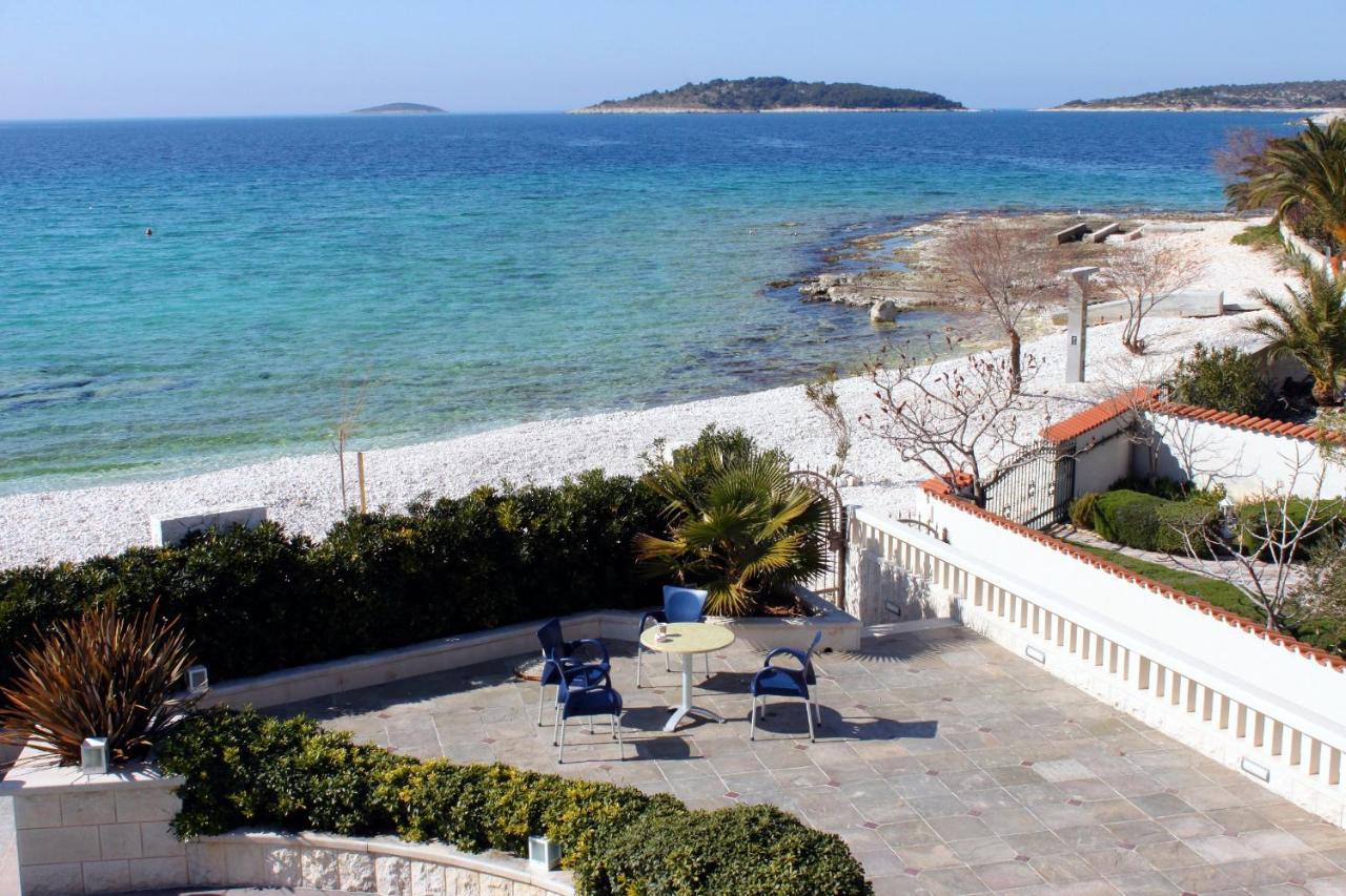 Family Friendly Apartments With A Swimming Pool Rogoznica - 7557 Esterno foto