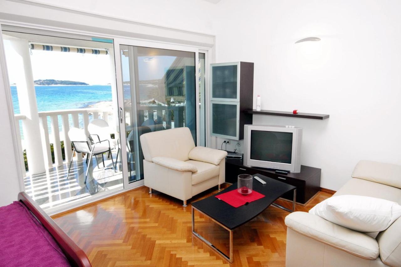 Family Friendly Apartments With A Swimming Pool Rogoznica - 7557 Esterno foto