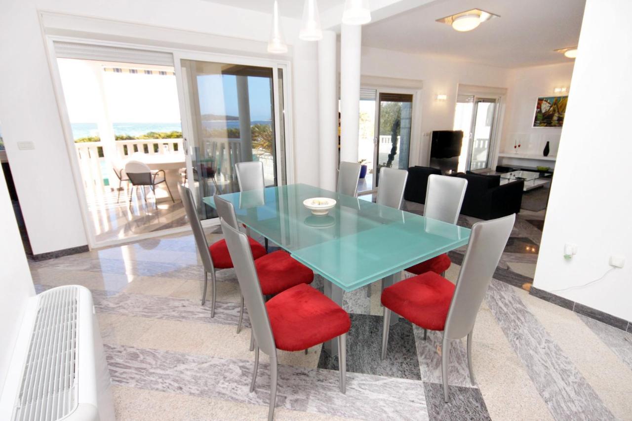 Family Friendly Apartments With A Swimming Pool Rogoznica - 7557 Esterno foto
