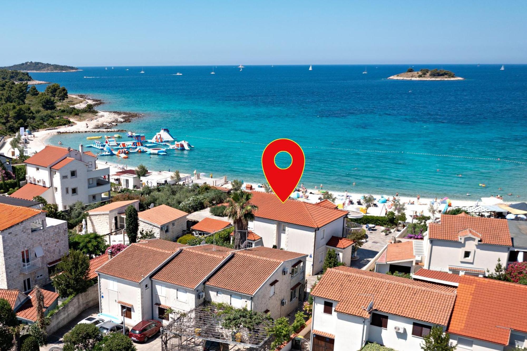 Family Friendly Apartments With A Swimming Pool Rogoznica - 7557 Esterno foto